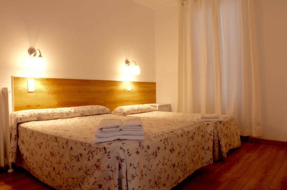 Hostal Nersan2 Мадрид Екстериор снимка