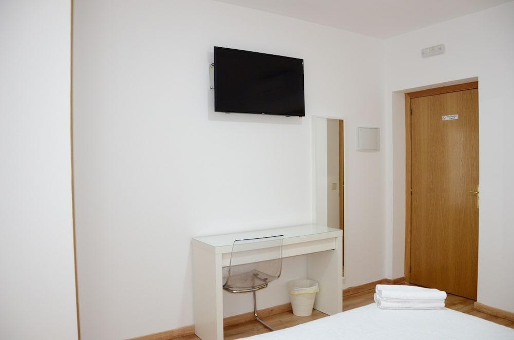 Hostal Nersan2 Мадрид Екстериор снимка