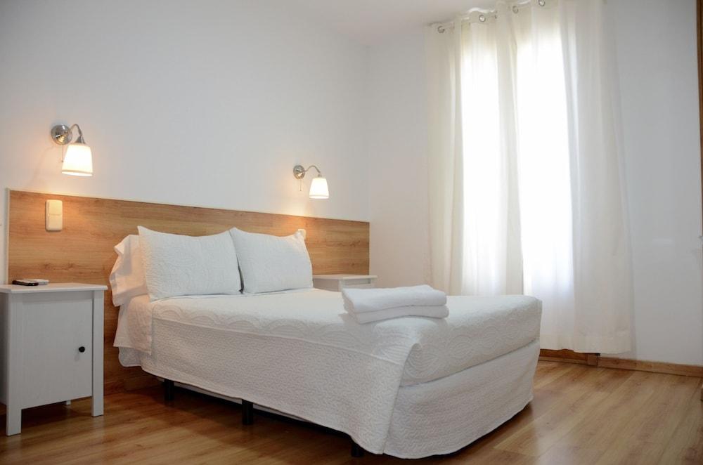 Hostal Nersan2 Мадрид Екстериор снимка